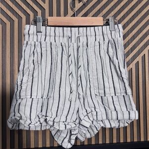 Forever 21 White Shorts with Black Vertical Stripes — High Waist Drawstring